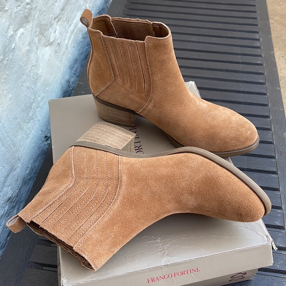 Franco Fortini - Darcie Cognac Suede Ankle Booties - Size 8 - Picture 4 of 13